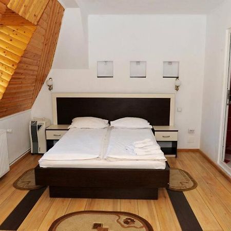 Vila Bradet Buşteni Dış mekan fotoğraf